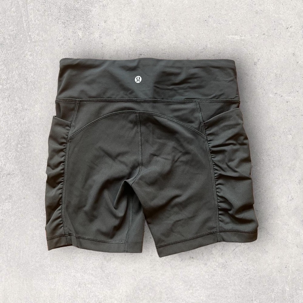 Lululemon biker shorts